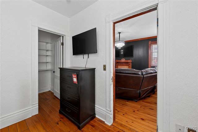 914 North Salina Street, Syracuse, NY 13208