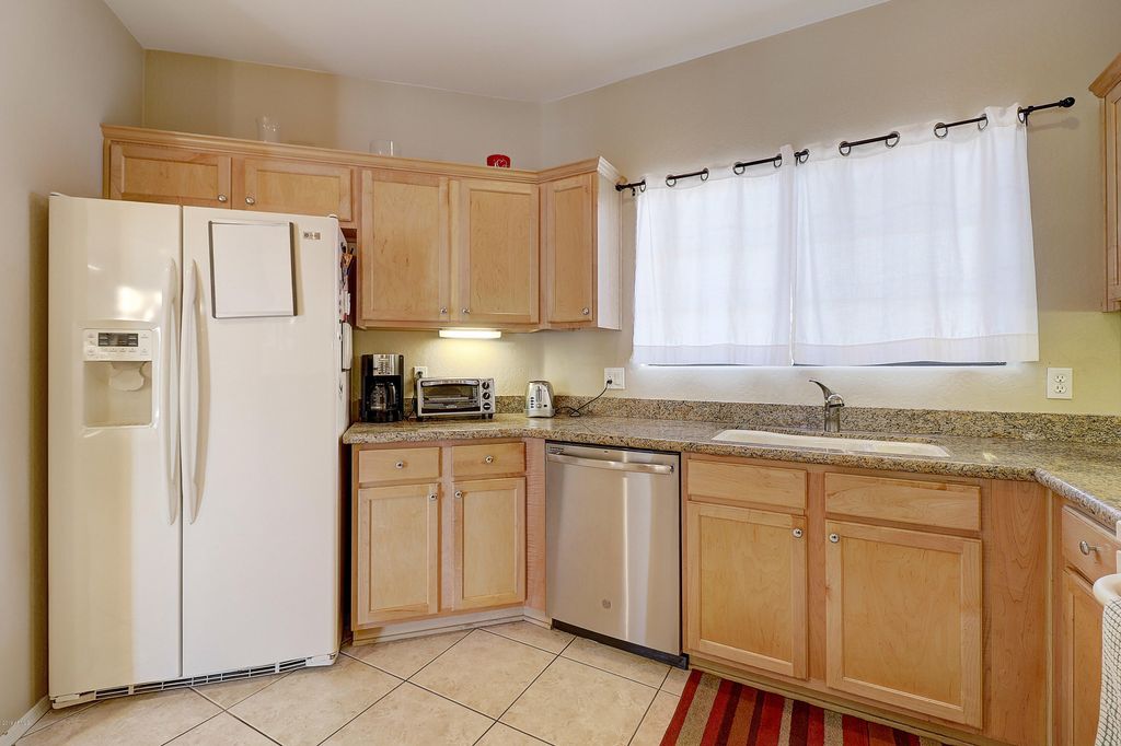 E Road, Scottsdale, AZ 85250 — photo 5