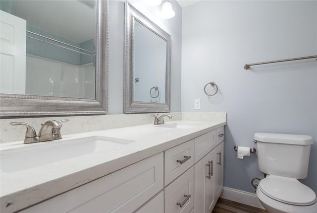 12633 Memorial Drive 243, Houston, TX 77024