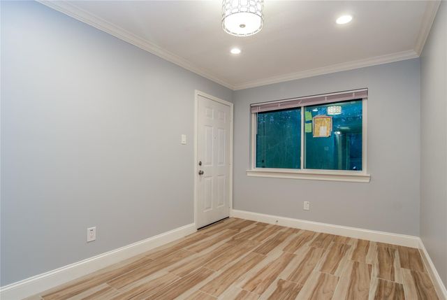 12633 Memorial Drive 243, Houston, TX 77024