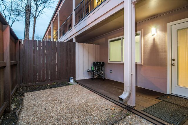 12633 Memorial Drive 243, Houston, TX 77024