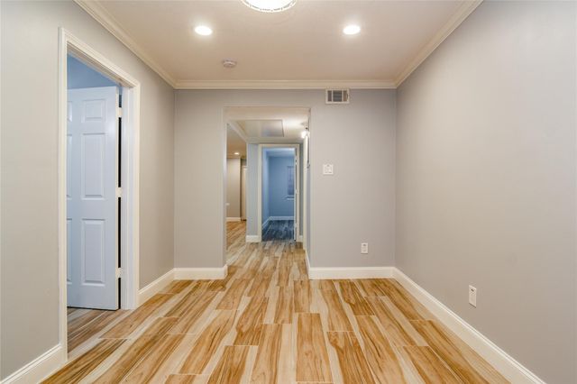 12633 Memorial Drive 243, Houston, TX 77024