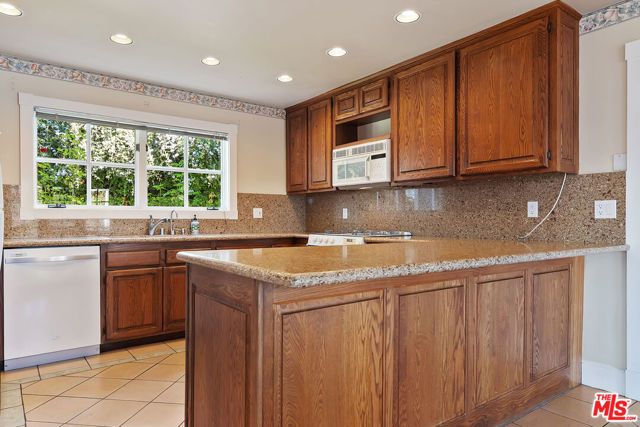 6080 Merritt Drive, Malibu, CA 90265