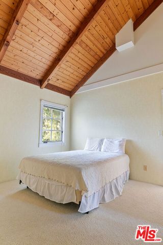 6080 Merritt Drive, Malibu, CA 90265