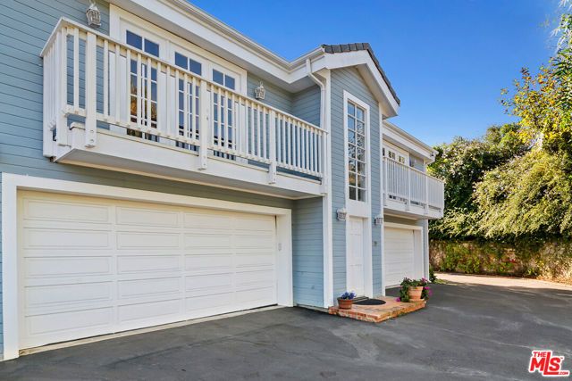 6080 Merritt Drive, Malibu, CA 90265