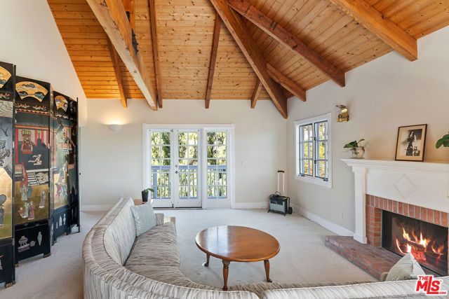 6080 Merritt Drive, Malibu, CA 90265