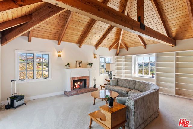 6080 Merritt Drive, Malibu, CA 90265