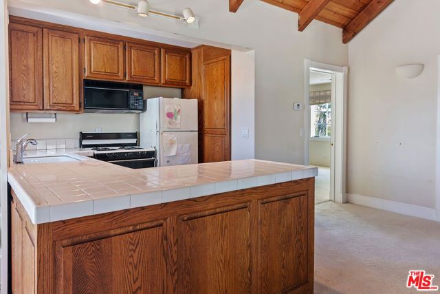 6080 Merritt Drive, Malibu, CA 90265