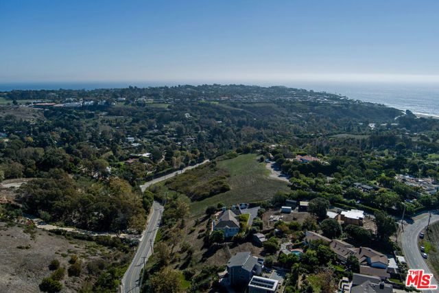 6080 Merritt Drive, Malibu, CA 90265