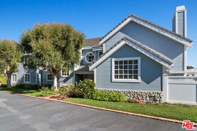 6080 Merritt Drive, Malibu, CA 90265