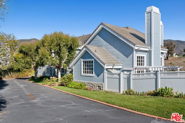 6080 Merritt Drive, Malibu, CA 90265