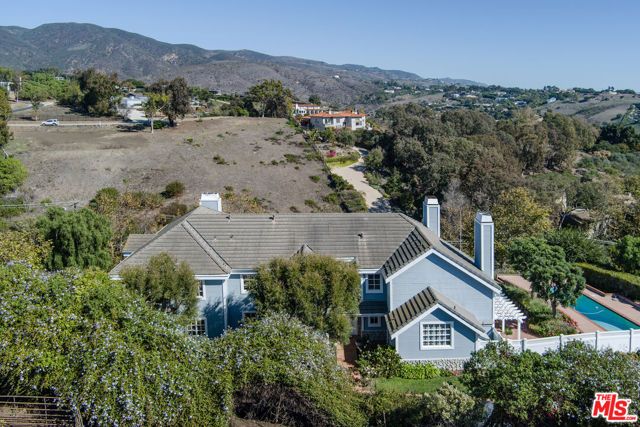 6080 Merritt Drive, Malibu, CA 90265