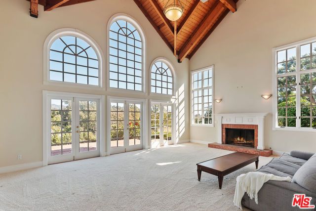 6080 Merritt Drive, Malibu, CA 90265