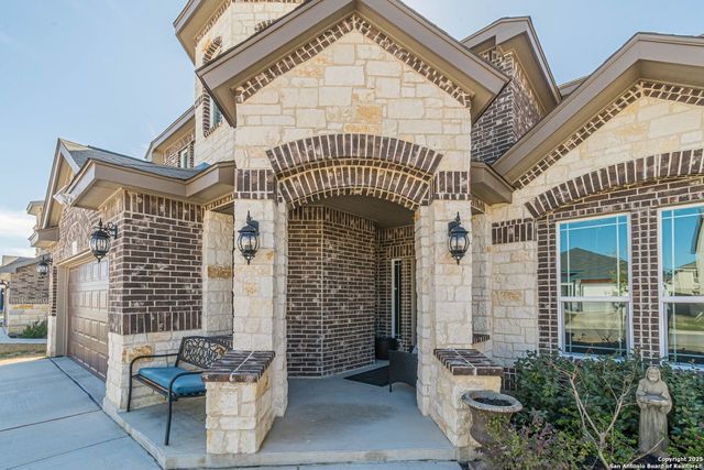 2564 Ayers, Seguin, TX 78155