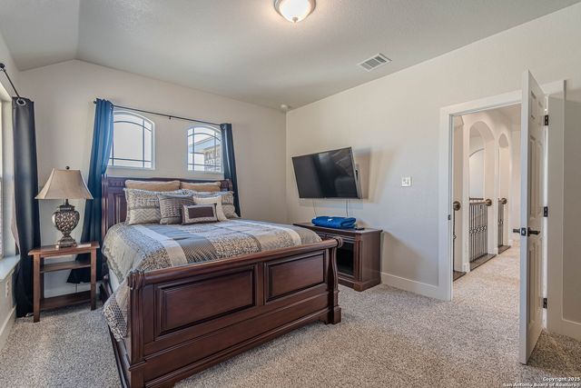 2564 Ayers, Seguin, TX 78155