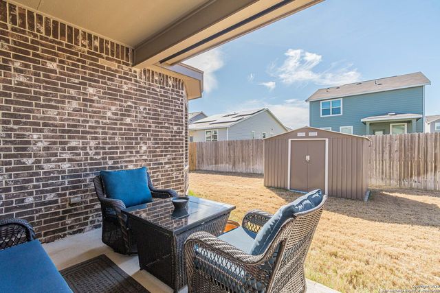 2564 Ayers, Seguin, TX 78155