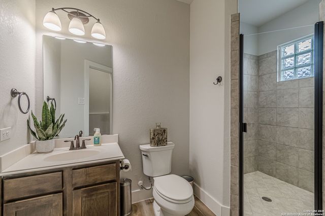 2564 Ayers, Seguin, TX 78155