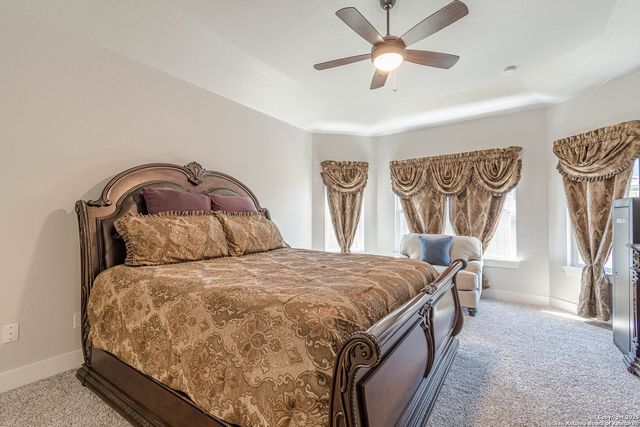 2564 Ayers, Seguin, TX 78155