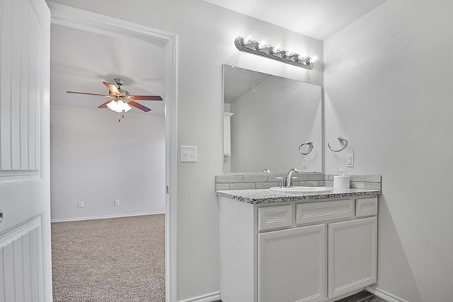 13605 Waco Avenue, Lubbock, TX 79423