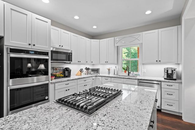 141 Nathaniels Way, Blairsville, GA 30512