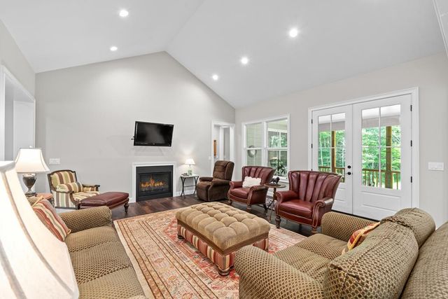 141 Nathaniels Way, Blairsville, GA 30512