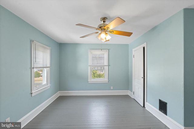 923 N MAIN ST, Glassboro, NJ 08028