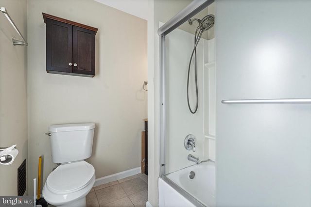 923 N MAIN ST, Glassboro, NJ 08028