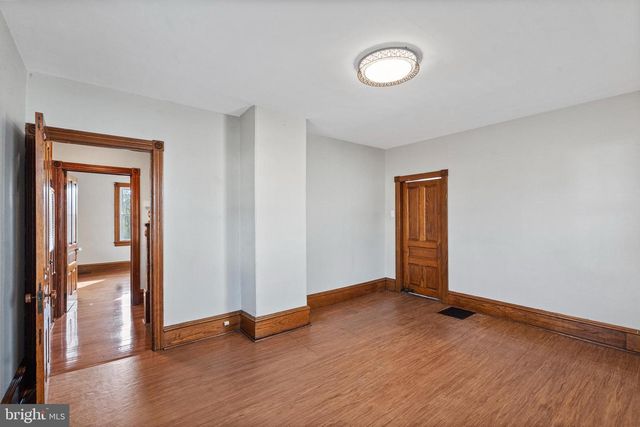 923 N MAIN ST, Glassboro, NJ 08028