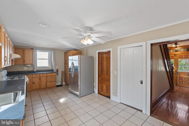 923 N MAIN ST, Glassboro, NJ 08028