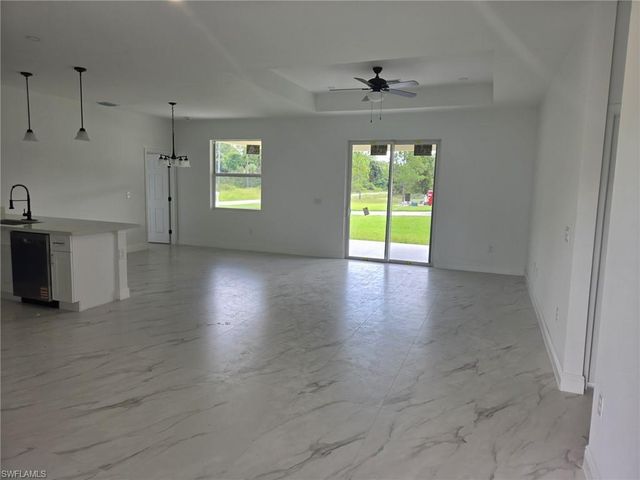 2606 13 ST, Lehigh Acres, FL 33972