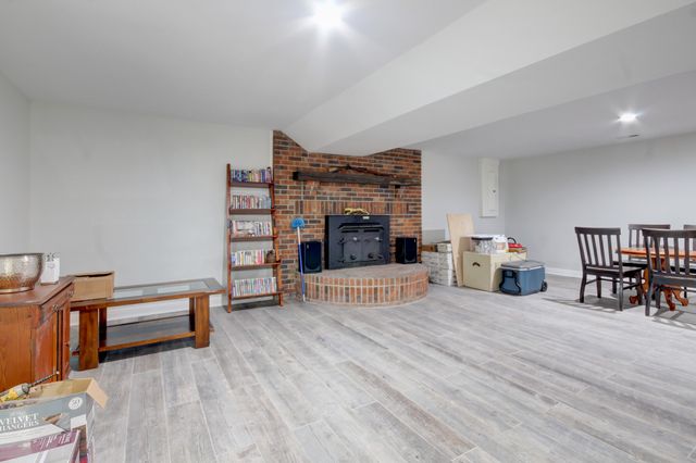 4141 Sango Rd, Clarksville, TN 37043
