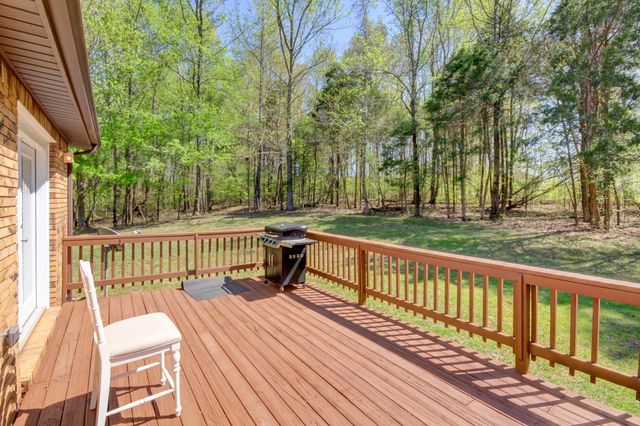 4141 Sango Rd, Clarksville, TN 37043