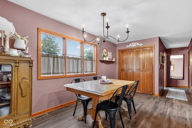 903 W 3rd Street, Rushville, IN 46173