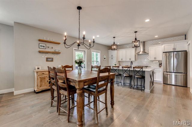 144 E Rose Hill Avenue, Kirkwood, MO 63122