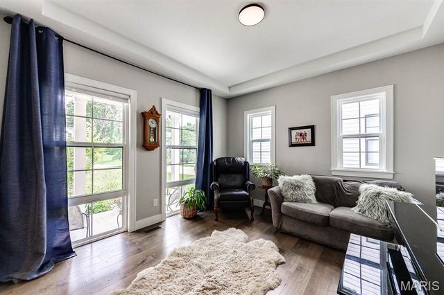 144 E Rose Hill Avenue, Kirkwood, MO 63122