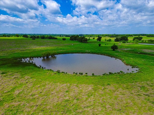 11436 St Hwy 171, Covington, TX 76636