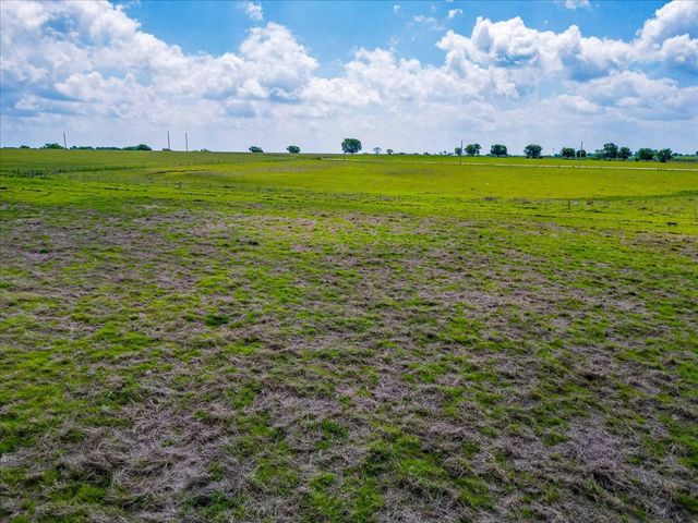 11436 St Hwy 171, Covington, TX 76636