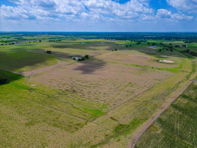 11436 St Hwy 171, Covington, TX 76636