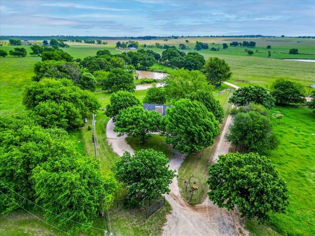 11436 St Hwy 171, Covington, TX 76636