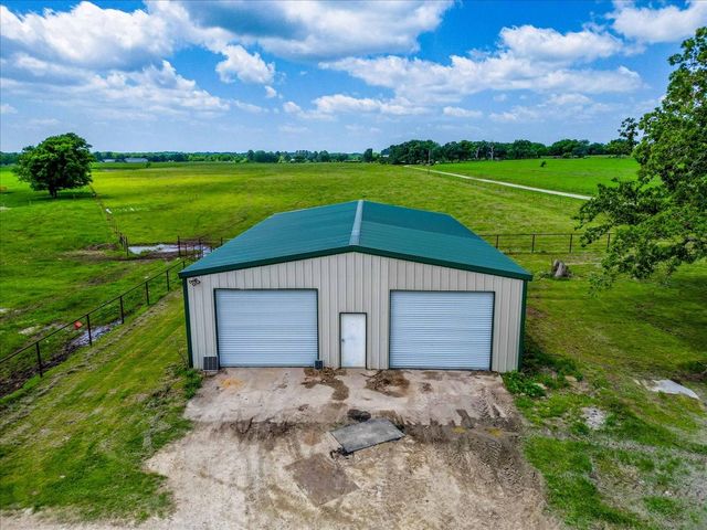 11436 St Hwy 171, Covington, TX 76636