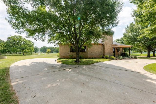 11436 St Hwy 171, Covington, TX 76636