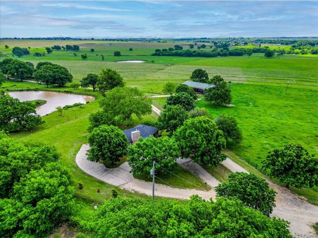 11436 St Hwy 171, Covington, TX 76636