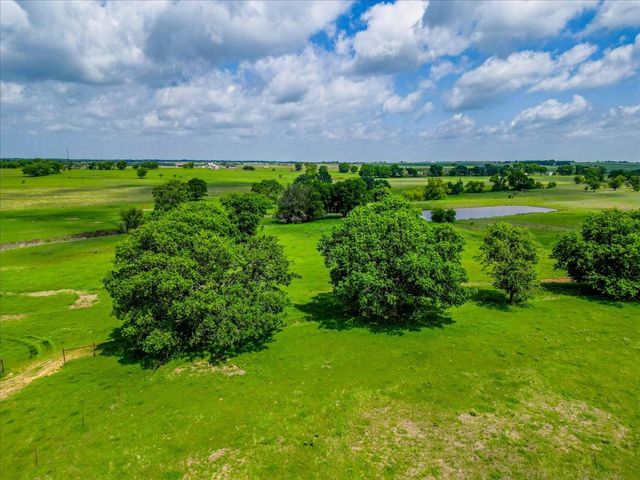 11436 St Hwy 171, Covington, TX 76636