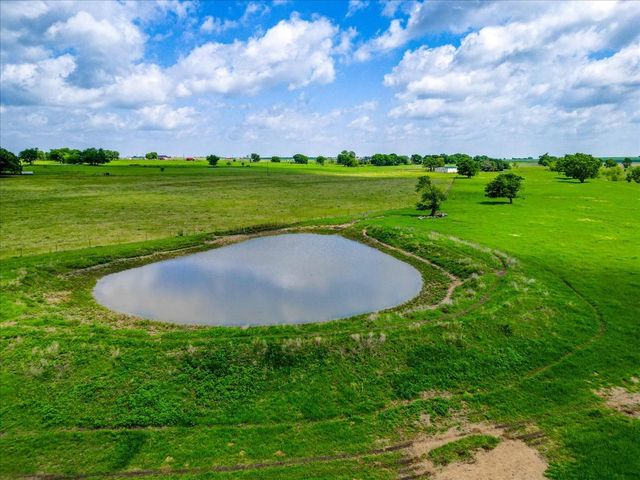 11436 St Hwy 171, Covington, TX 76636