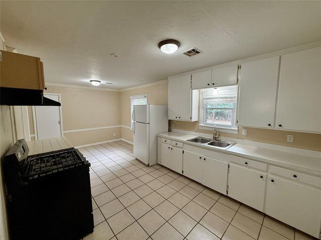 1728 Hasley Drive, Oklahoma City, OK 73120