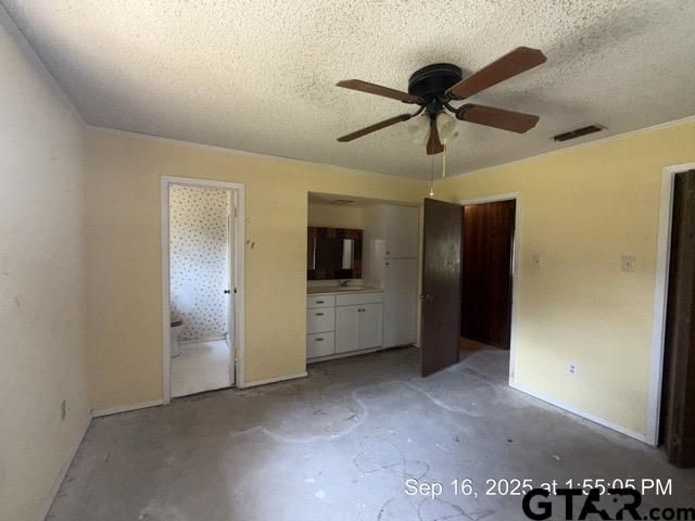 131 CR 4110, Jacksonville, TX 75766