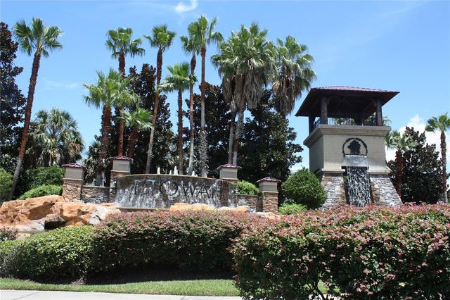 3225 LANDING VIEW, Tavares, FL 32778