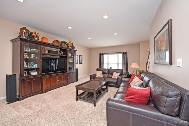 8565 Charleston Valley Drive, Deerfield Twp., OH 45040