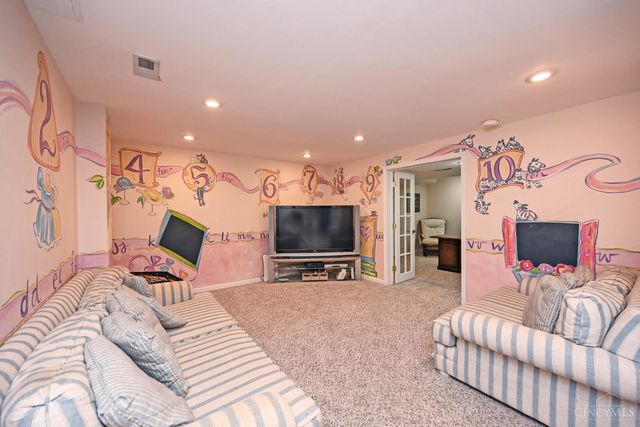 8565 Charleston Valley Drive, Deerfield Twp., OH 45040