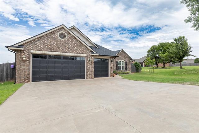 287 Appaloosa Drive, Blanchard, OK 73010